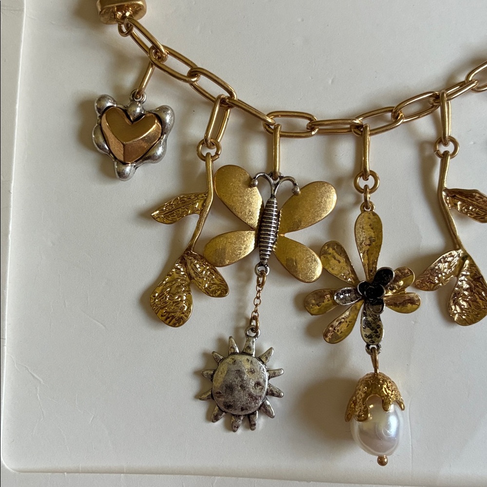 NWT. Zara Golden/Silver Butterfly Charm Combination Necklace. - Picture 10 of 12